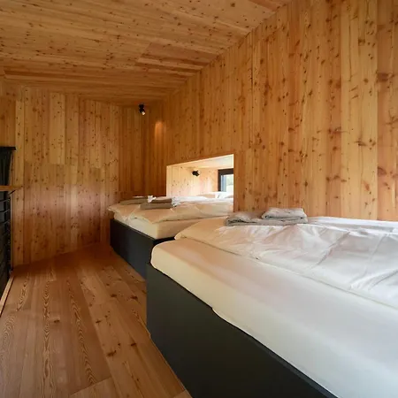 Semesterbostad Treeangle - K1 Baumhaus *